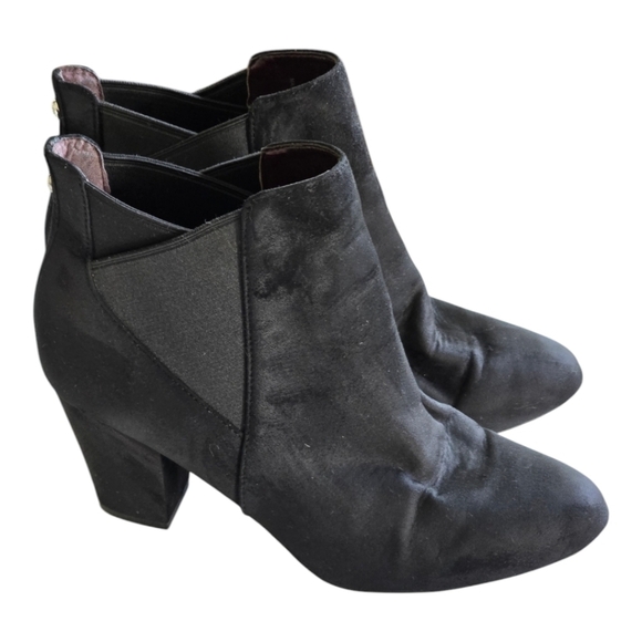 BCBGenation Ankle Boots Women Sz 9M Black Dolan Suede Block Heel Pointed Toe - Picture 5 of 16